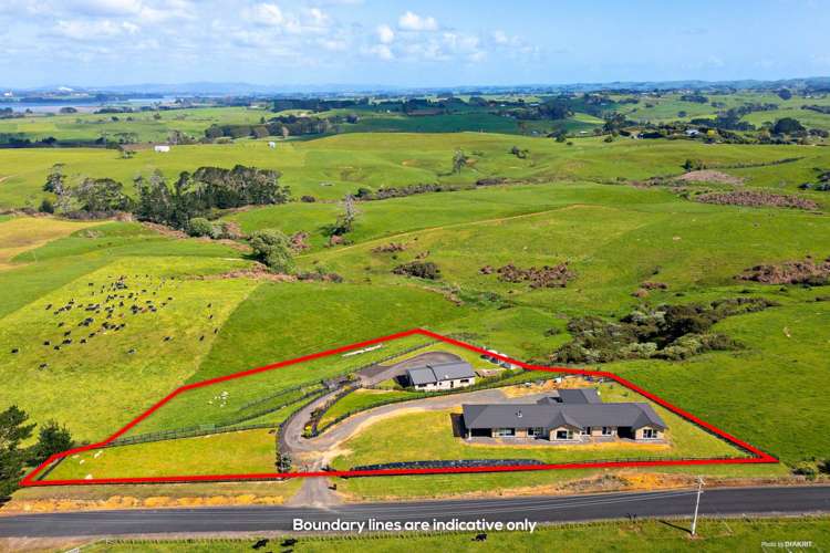 96 A Renall Road Pollok_25