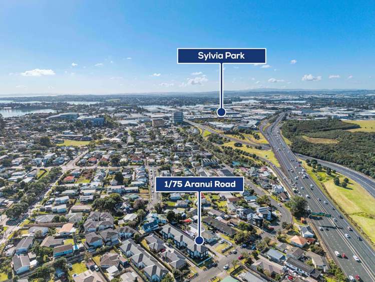 1/75 Aranui Road Mount Wellington_17