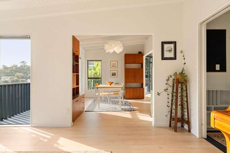 19 Kaitawa Road, York Bay Eastbourne_6