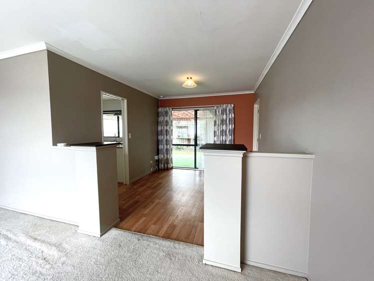 19 Reybert Place Massey_12