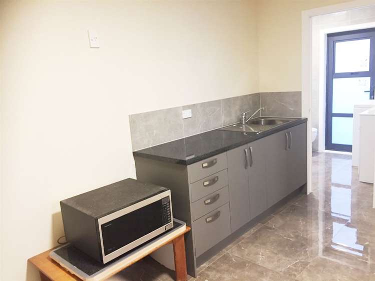 44 Captain Scott Road Glen Eden_1