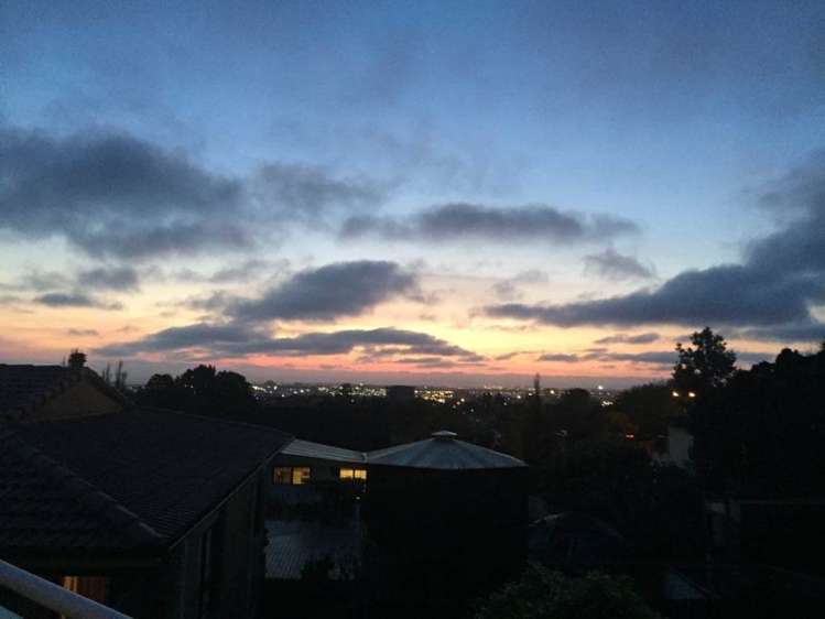 8 Elsted Place Goodwood Heights_24