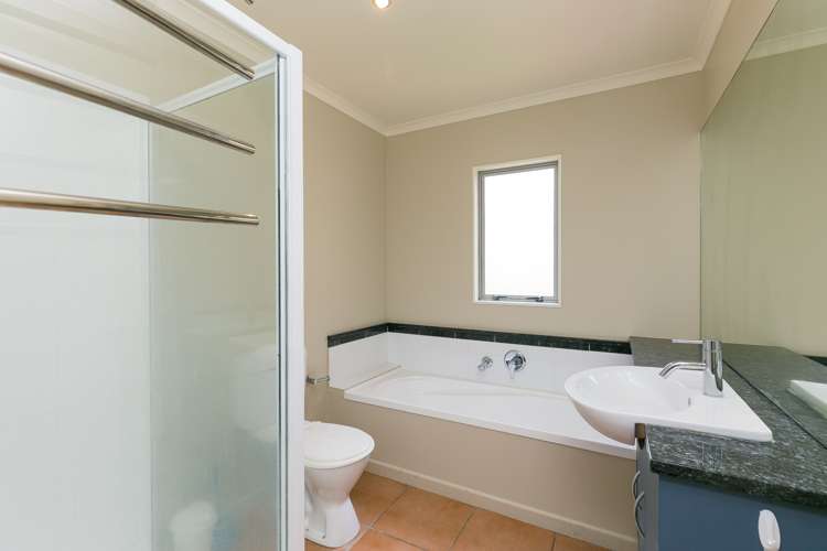 55/305 Evans Bay Parade Hataitai_9