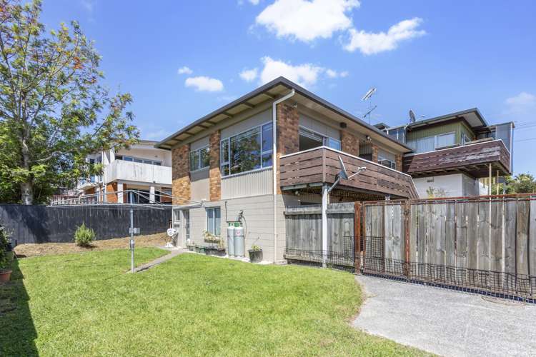 2/39 Te Atatu Road Te Atatu South_12
