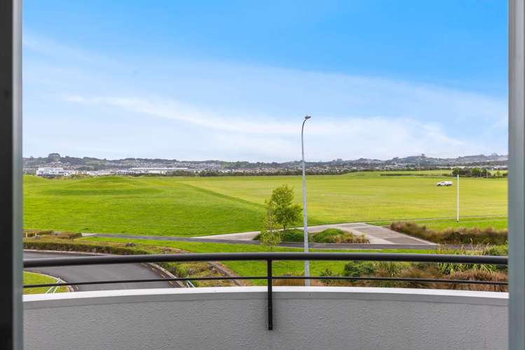 5/150 Chapel Road Flat Bush_1