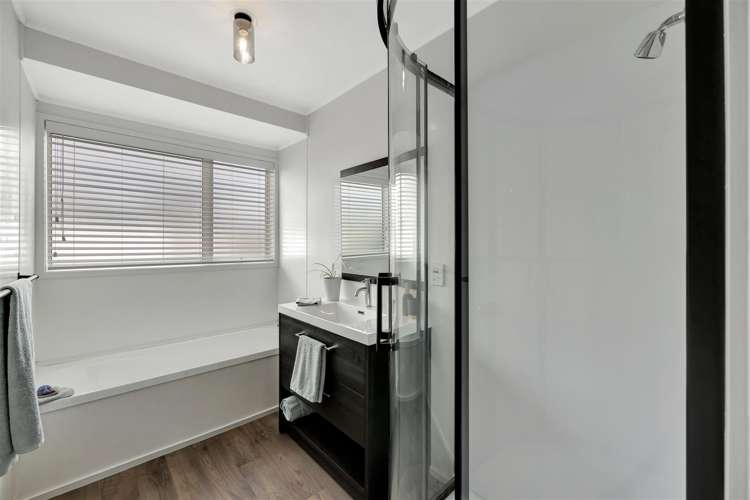 18 Melanie Court Dinsdale_15