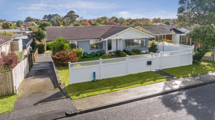 77 Clark Road Pahurehure_21