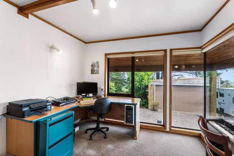 401 Redoubt Road Totara Park_10