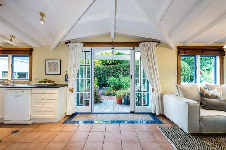 7 Brassey Road Birkenhead_16