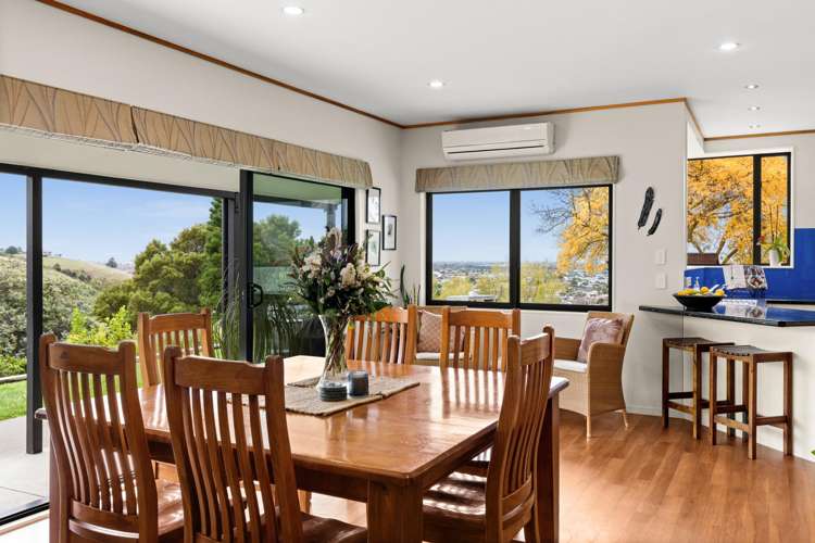 16A Churchill Drive Taradale_11