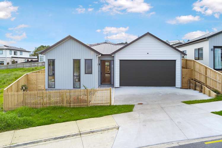 8 Whakairo Crescent_0