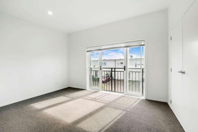 32/99 Mays Road 10051_6