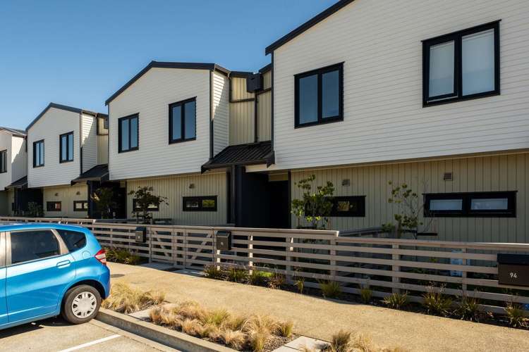 108 Te Puketoka Lane Mangere_1