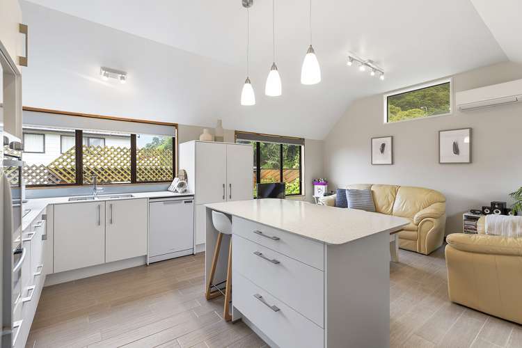 25 Thatcher Crescent Crofton Downs_10