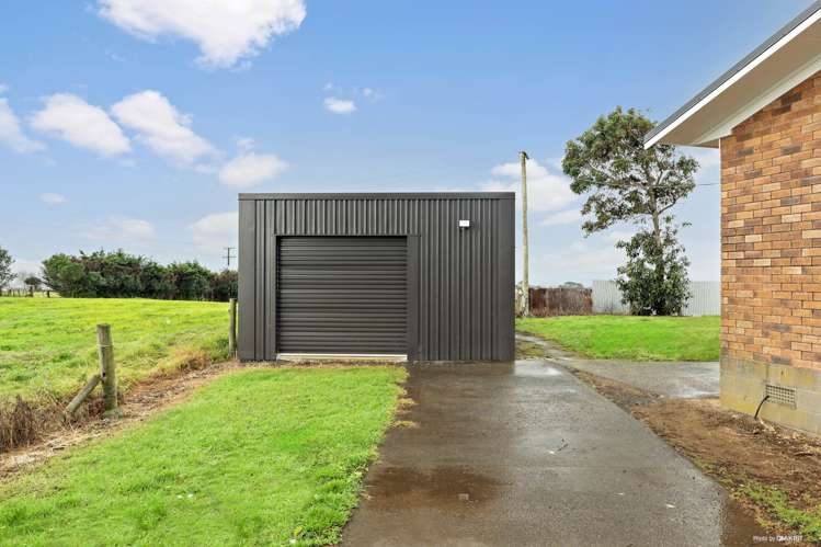 332 Grahams Beach Road Awhitu_19