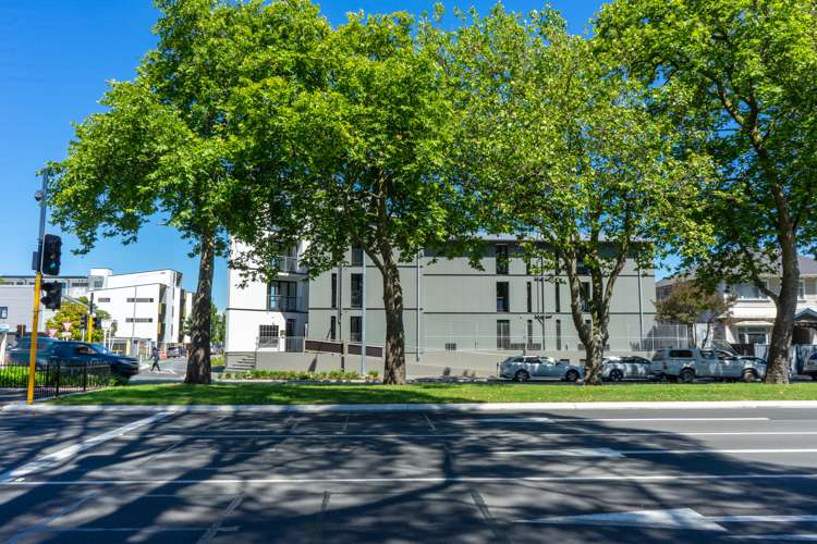 2/169 Fitzgerald Avenue Christchurch Central_12