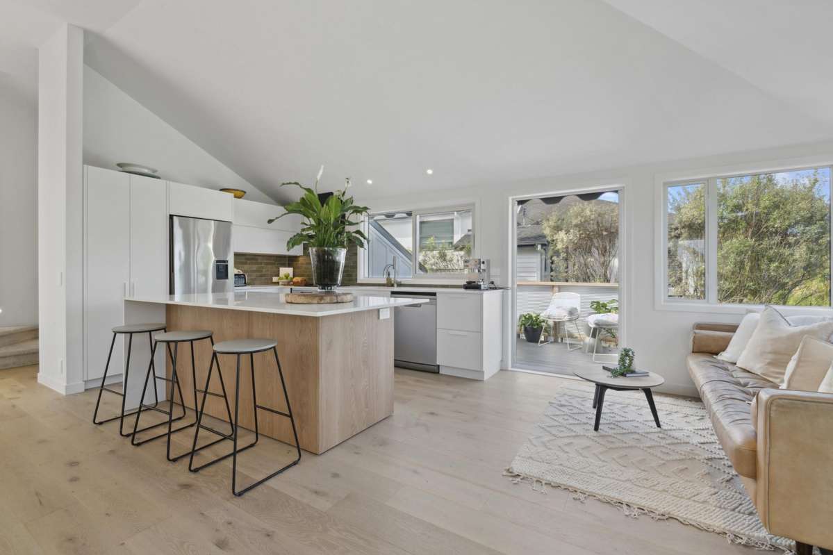 2/4 Richards Avenue_4