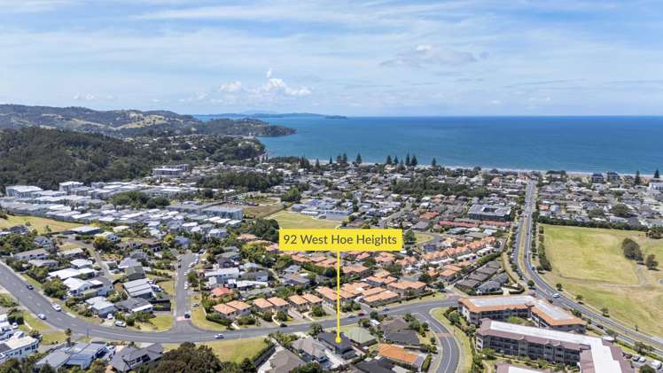 92 West Hoe Heights Orewa_18