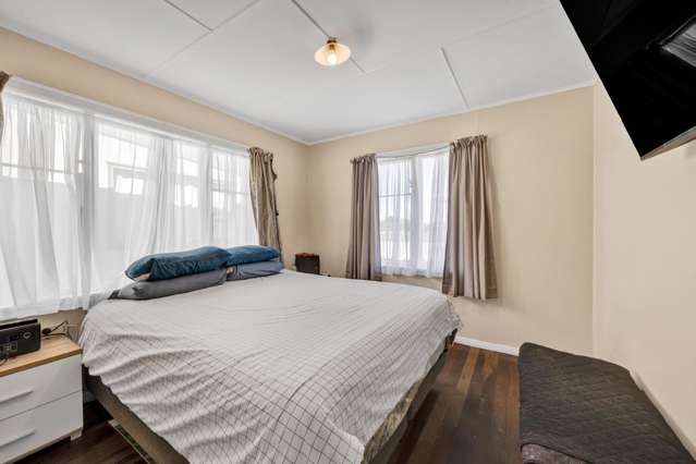 8 Pacey Avenue Hawera_3