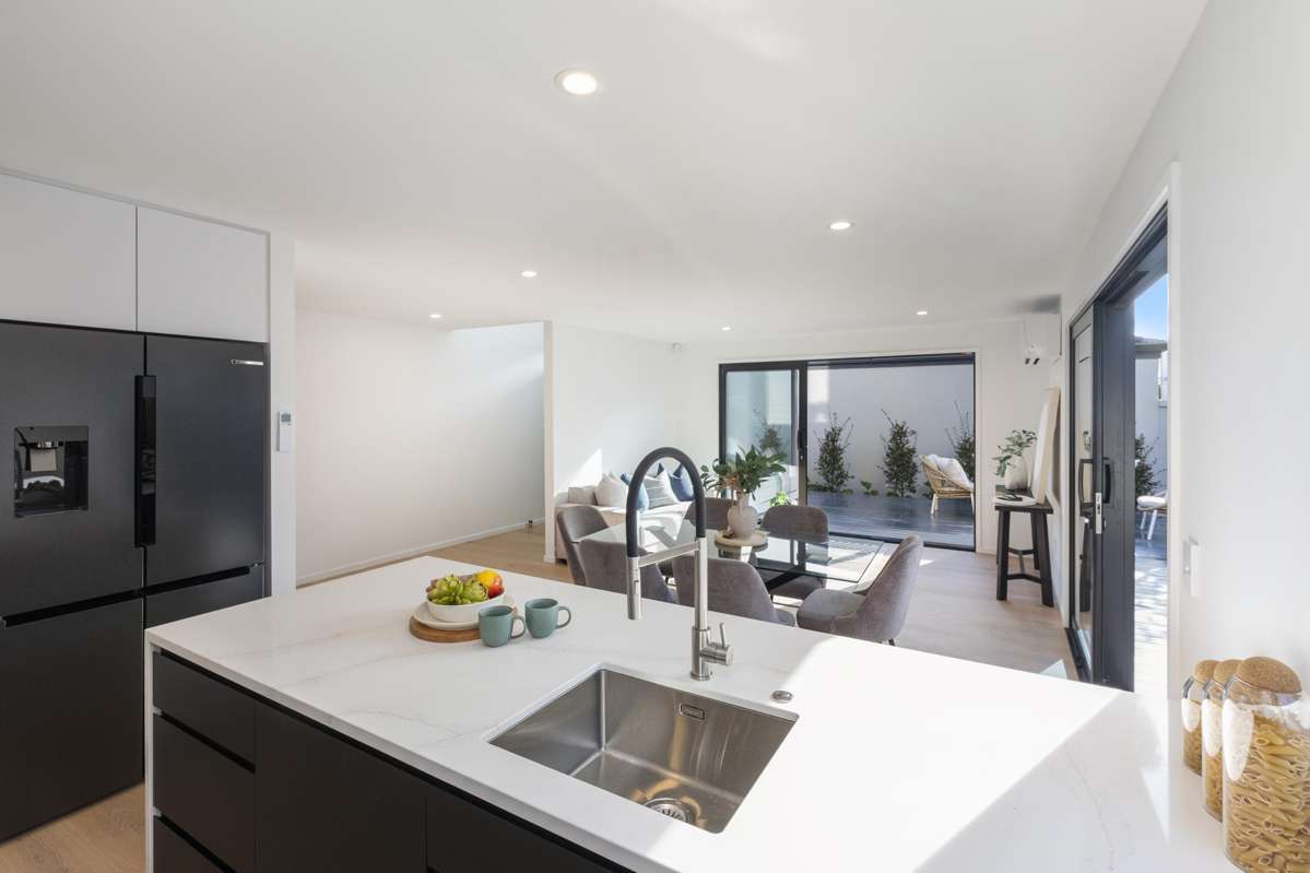 2/61 Murray Place_4