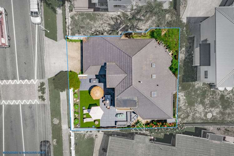 2/35 East Coast Road Milford_18