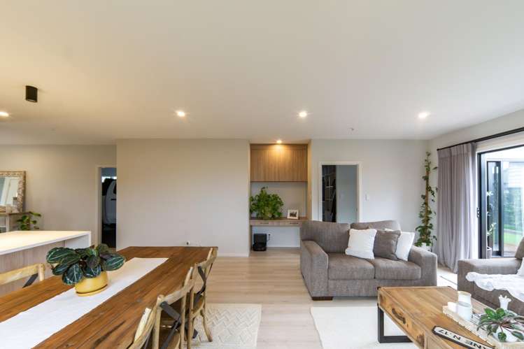 15 Couldsack Avenue Chartwell_5