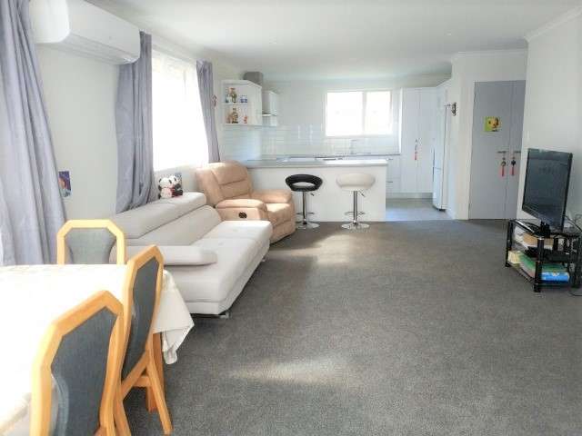 86/4 Greystone Place Omokoroa_3