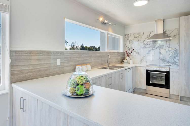 1222 New North Road Mount Albert_8