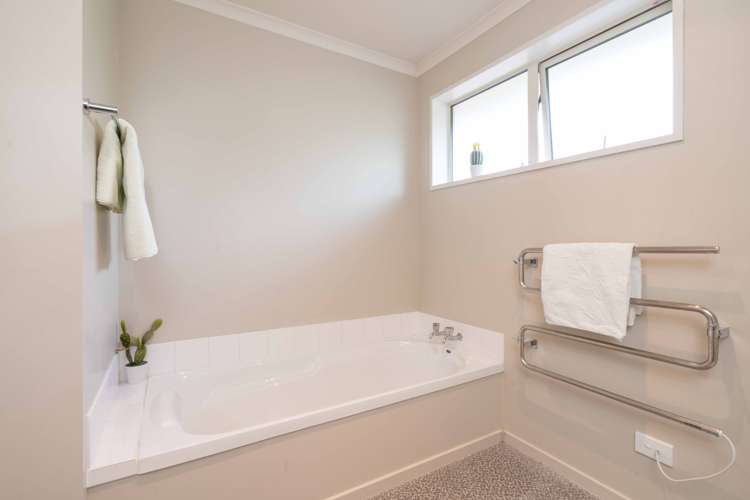 13a Forfar Street Mosgiel_15