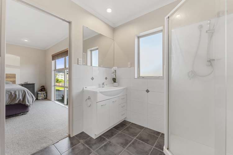 19 Walnut Grove Kelvin Grove_15