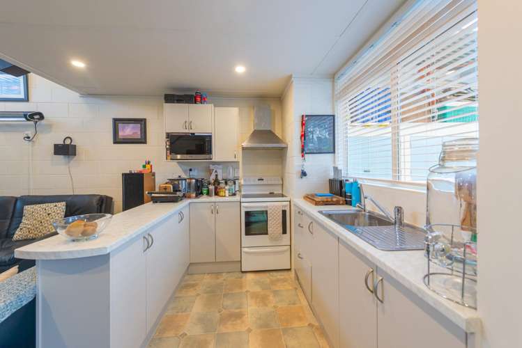 29j Springs Road Parakai_9