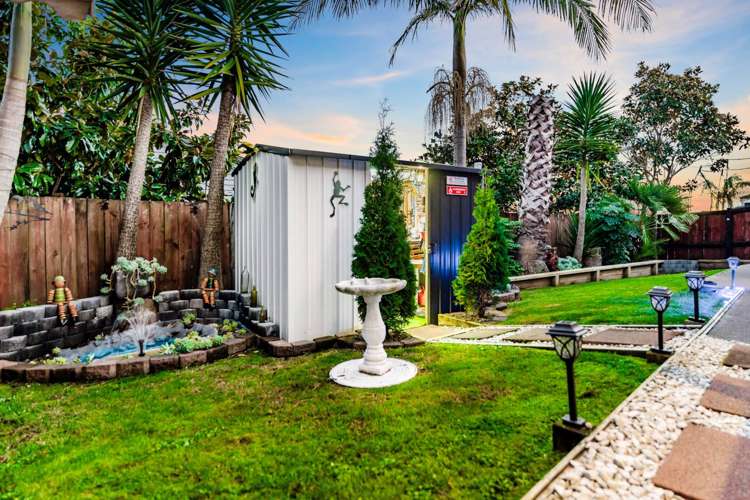 23 Terrasini Drive Flat Bush_44