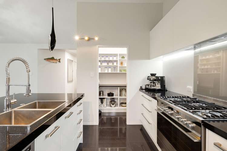 4 Bos Crescent Flagstaff_4