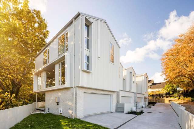 4/2 Woodstock Road Fairfield_1