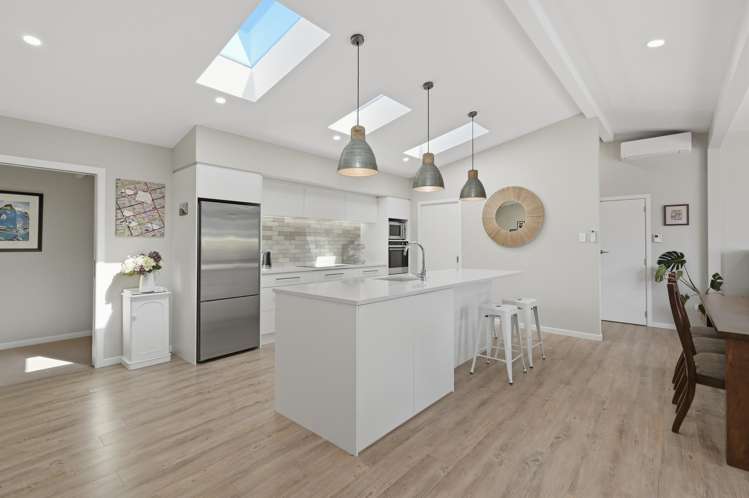 77B Beach Road Otumoetai_4