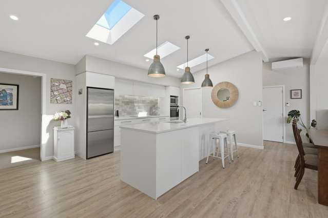 77B Beach Road Otumoetai_4