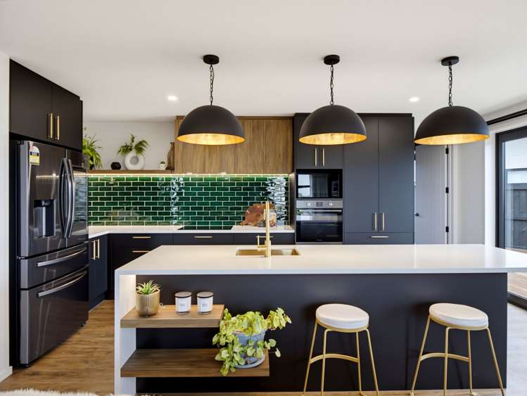 24 Gisele Crescent_1