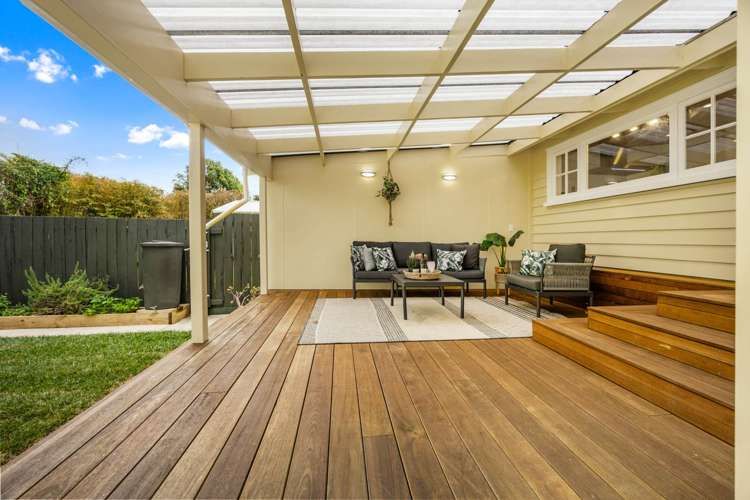 27 Pine Street Mt Eden_12