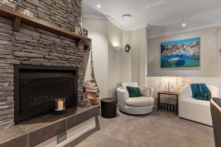 16 Lynwood Grove Dairy Flat_17