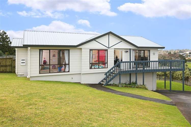 7 Miriam Corban Heights Henderson_16