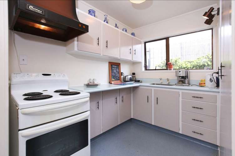 2/128 Barrack Road Mt Wellington_3