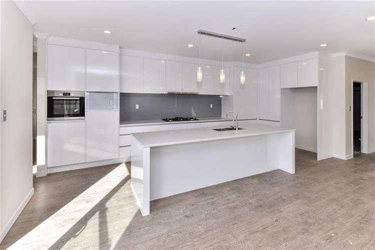 4 Gospel Heights Flat Bush_4