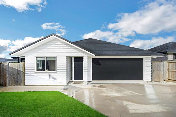 7 Bathurst Crescent_0