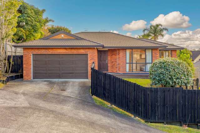 Stunning Brick & Tile Home in Albany