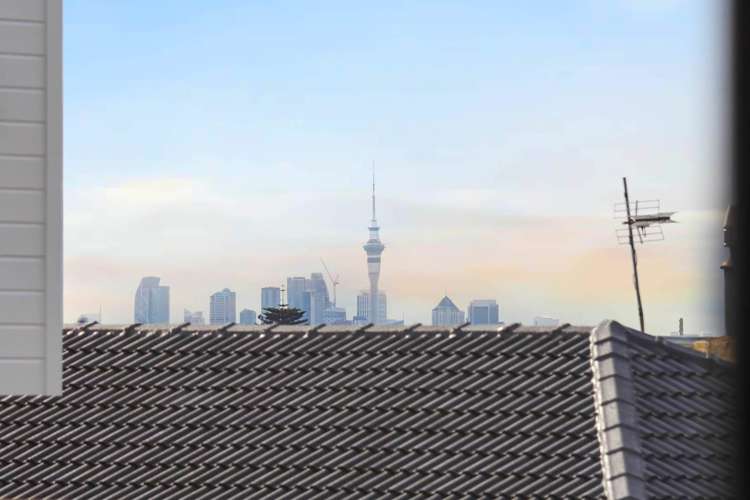 1a Meadow Crescent Te Atatu South_10