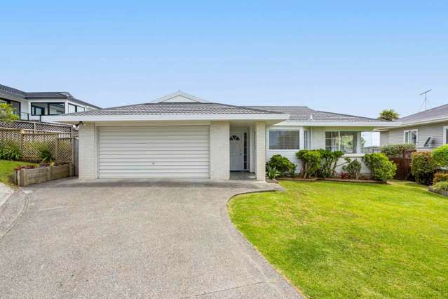 Effortless freehold Living in Sought-After Manly