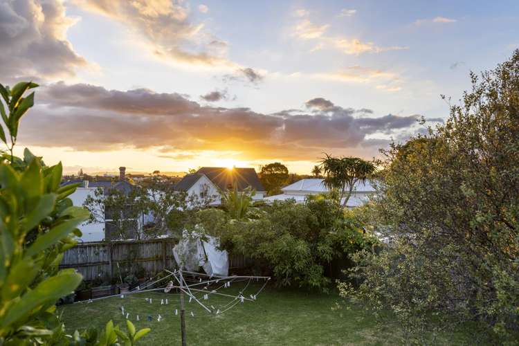 44 Scanlan Street Grey Lynn_16