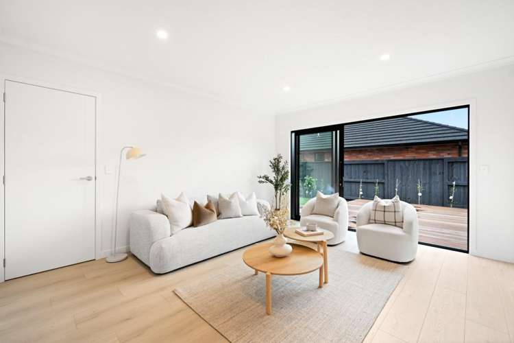 6/1876 River Road Flagstaff_7