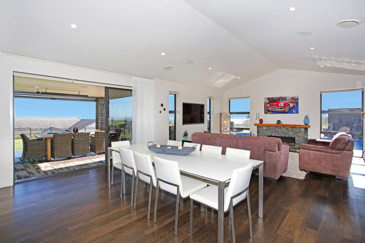 11 Bernora Crescent Bombay_10