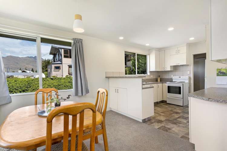 36 Huff Street Queenstown_2